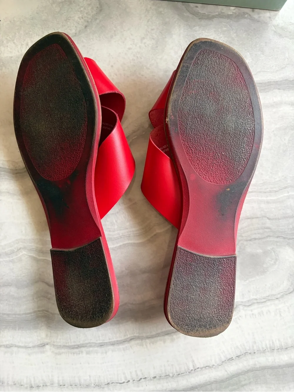SEYCHELLES TOTAL RELAXATION SLIDE SANDALS